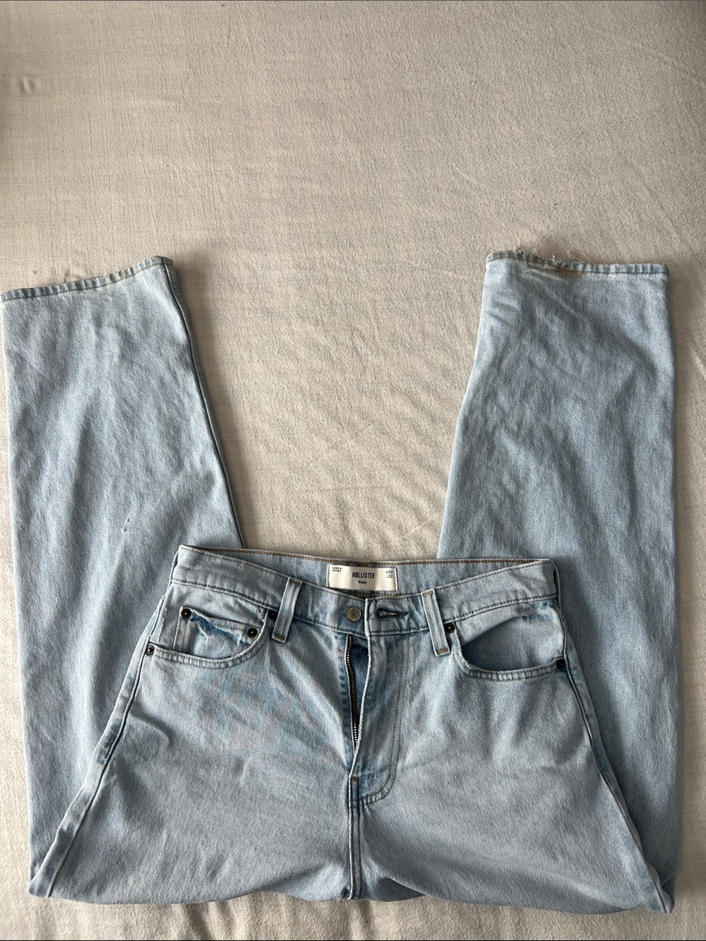 Light Blue Hollister Men’s Jeans - Classic Straight Fit